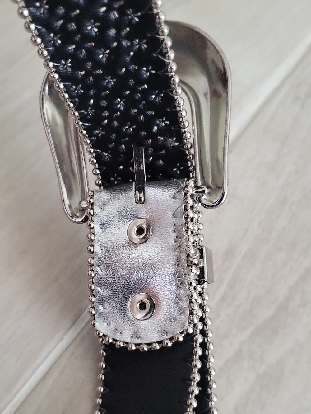 Vintage Silver Metallic Western Style Belt w/ Clear & Blue Rhinestone Studs